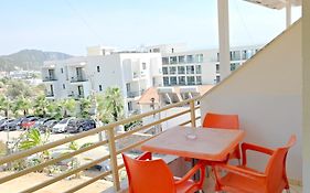 Hotel Azure